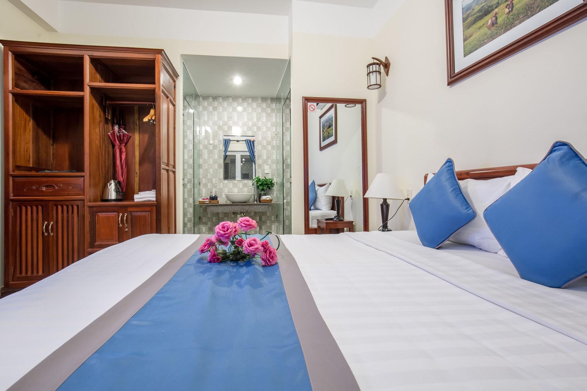 Prince Hotel Хой Ан Екстериор снимка