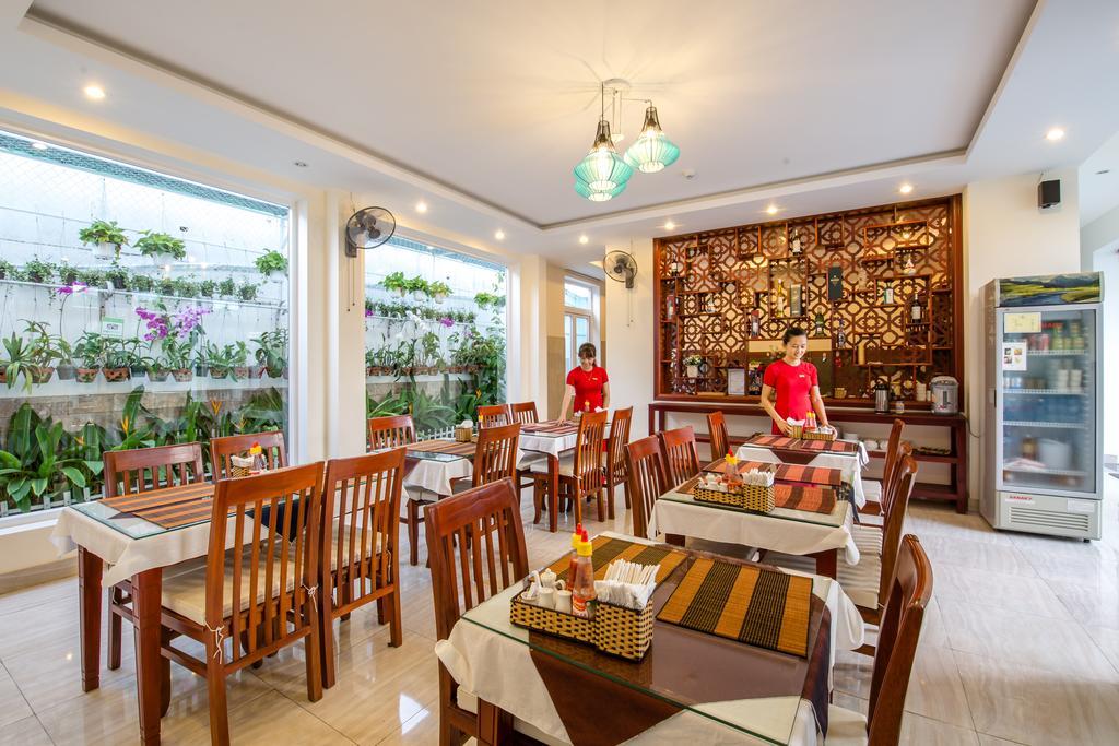 Prince Hotel Хой Ан Екстериор снимка