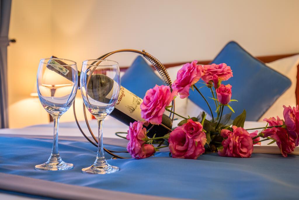 Prince Hotel Хой Ан Екстериор снимка