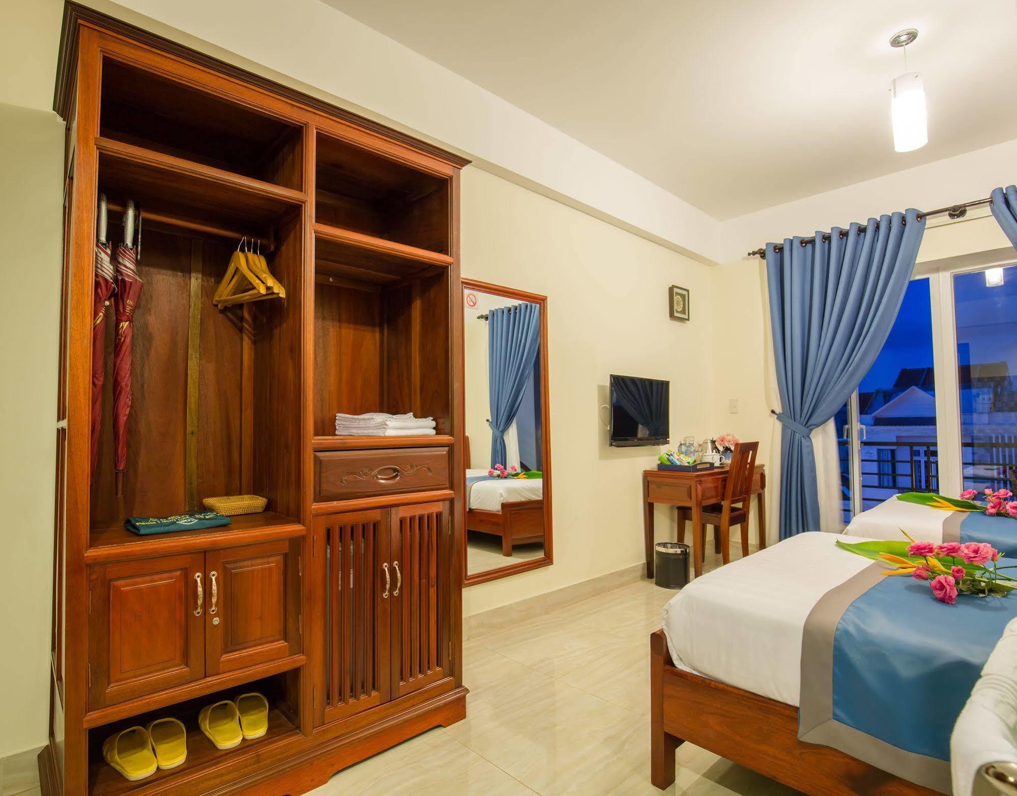 Prince Hotel Хой Ан Екстериор снимка